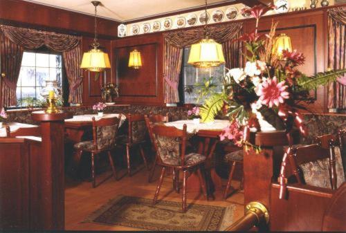 Landgasthof Deutsches Haus Ulmbach Esterno foto